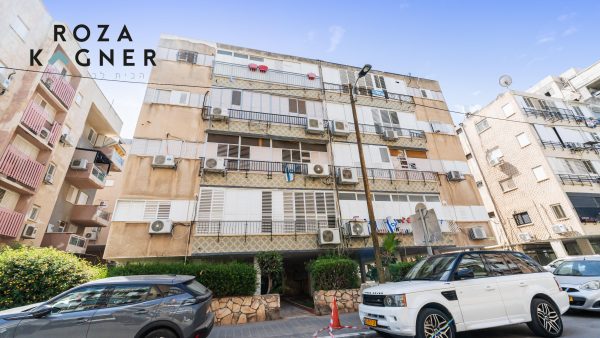 ⁦למכירה 4 חדרים ענקית ברחוב השקמה 13 בת ים⁩ – תמונה ⁦14⁩